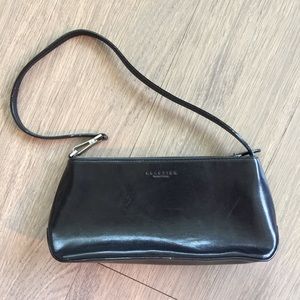 Kenneth Cole Reaction Small Black Shoulder Bag EUC